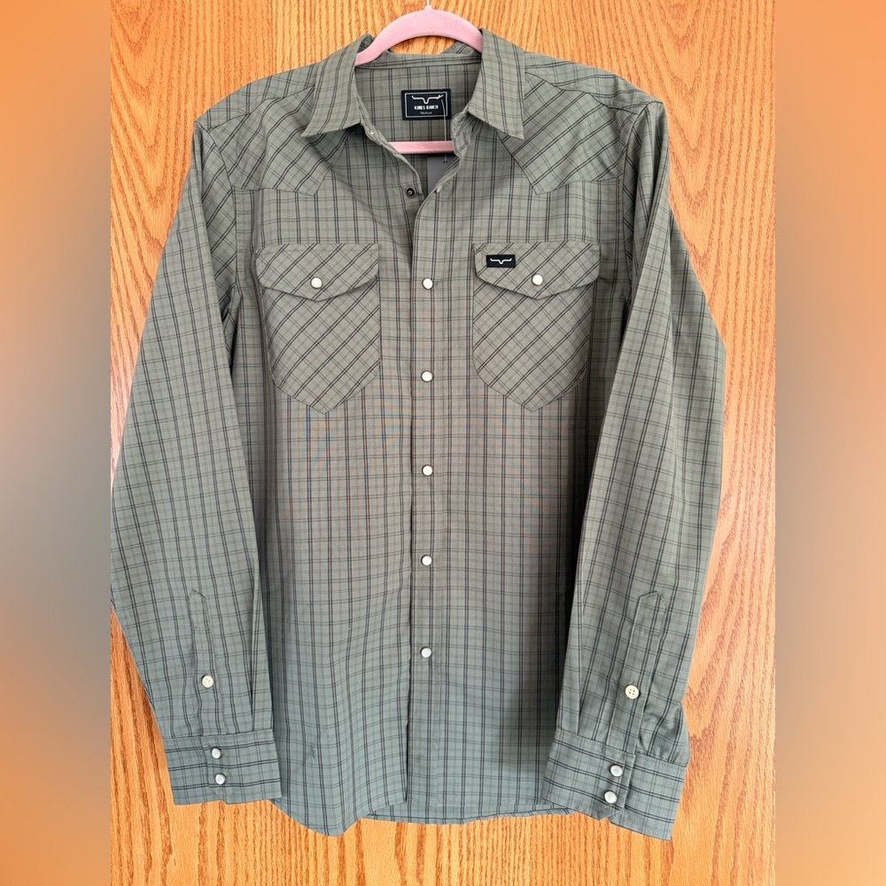 Kimes Ranch Green Plaid Casual Button Down Shirt